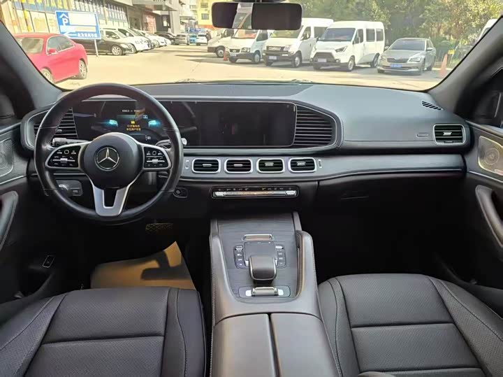 Фото 8 - Mercedes-Benz GLS-Class