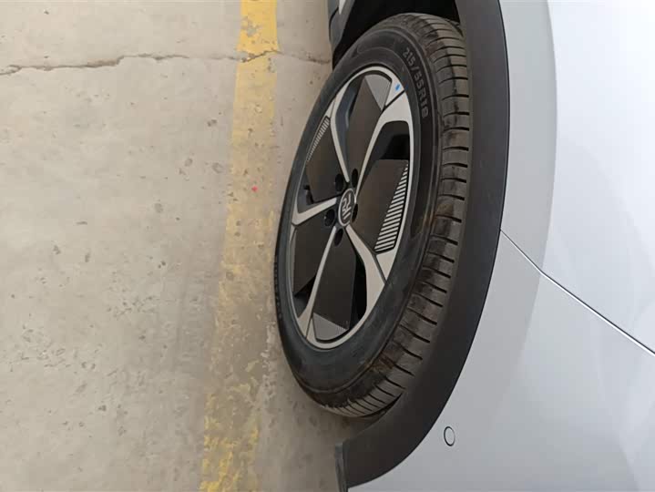 Фото 6 - BYD Yuan Plus