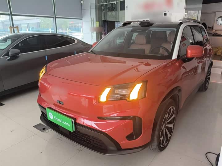 Фото 2 - GAC Aion V