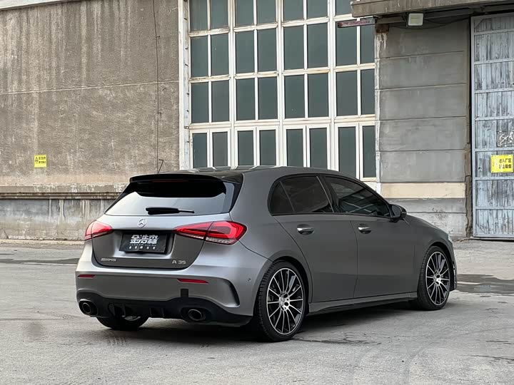 Фото 6 - Mercedes-Benz A-Class AMG