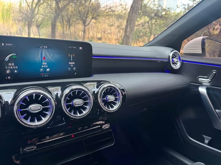 Фото 4 - Mercedes-Benz A-Class