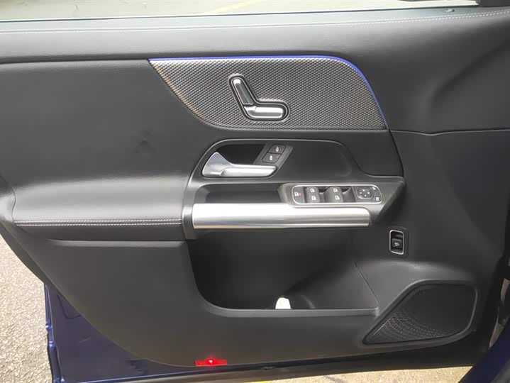 Фото 7 - Mercedes-Benz GLA-Class