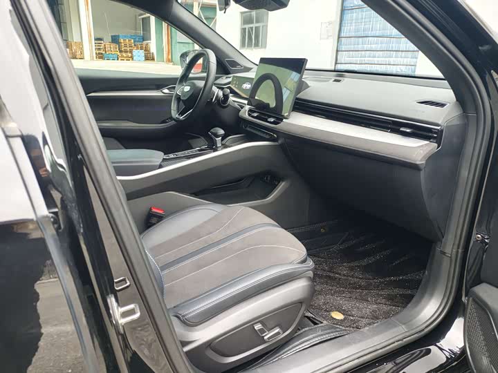 Фото 5 - Geely Preface