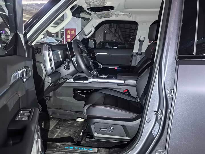 Фото 3 - Jetour T2