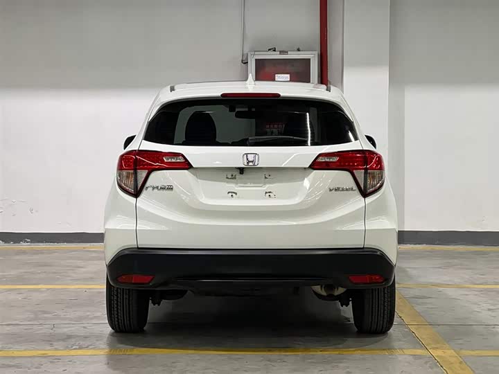 Фото 6 - Honda Vezel