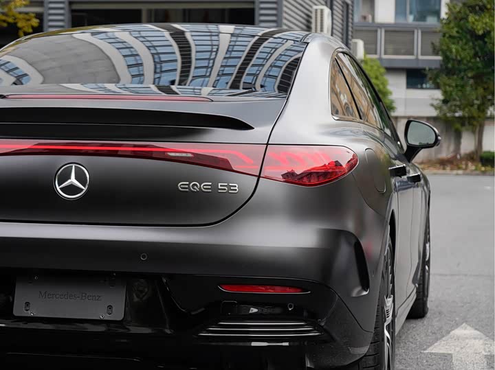 Фото 7 - Mercedes-Benz EQE AMG