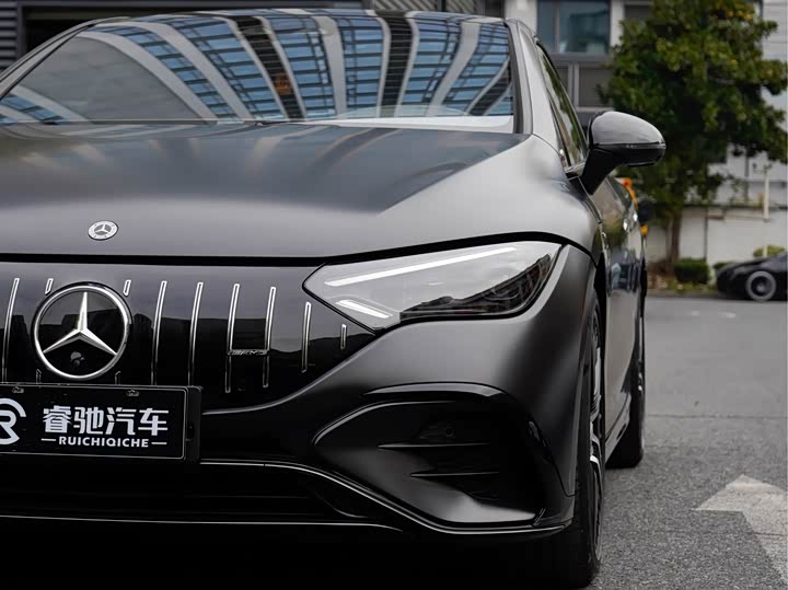 Фото 8 - Mercedes-Benz EQE AMG