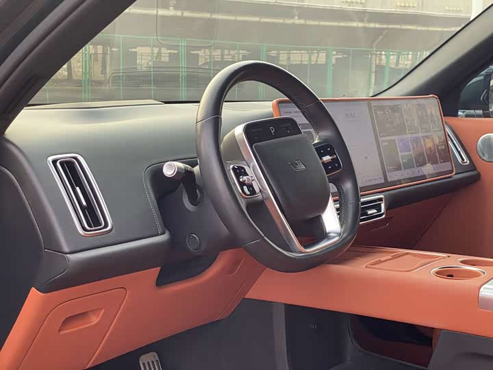 Фото 7 - LiXiang L8