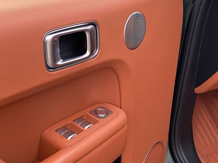 Фото 8 - LiXiang L8