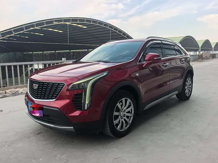 Фото 1 - Cadillac XT4