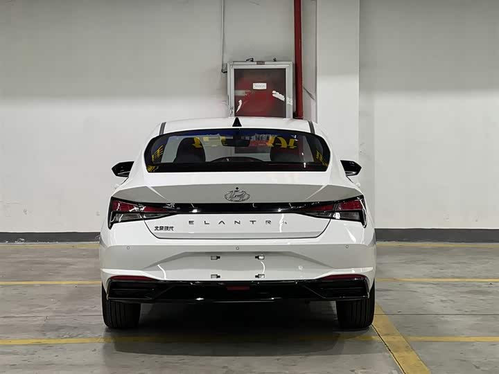 Фото 6 - Hyundai Elantra N line