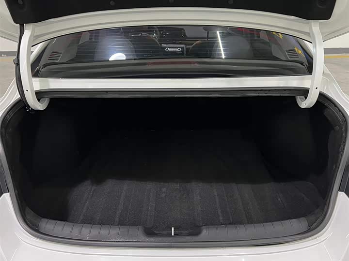 Фото 7 - Hyundai Elantra N line