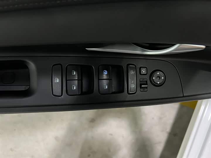 Фото 9 - Hyundai Elantra N line