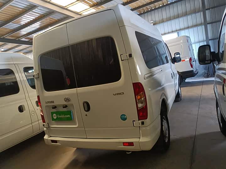 Фото 7 - Maxus V80