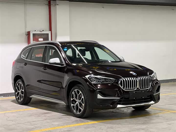 Фото 3 - BMW X1