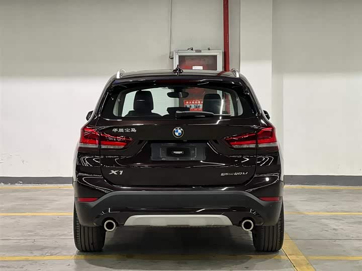 Фото 6 - BMW X1