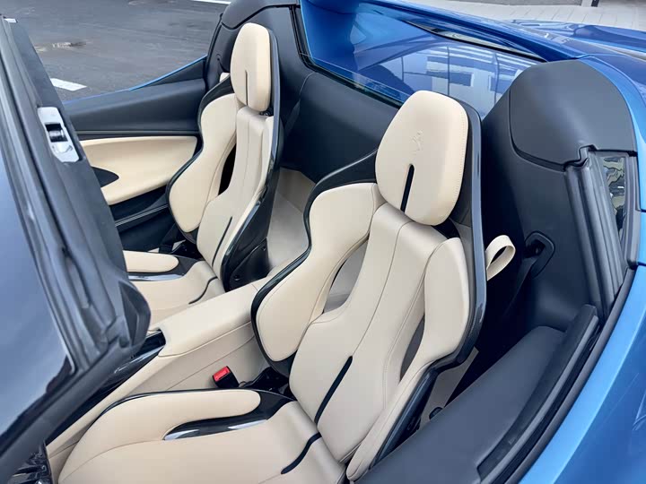 Фото 5 - Ferrari 296