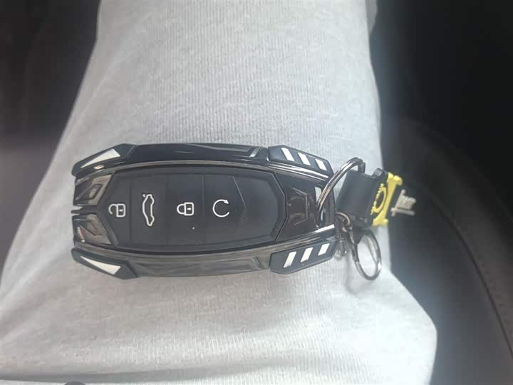 Фото 9 - Chery Tiggo 8 Pro