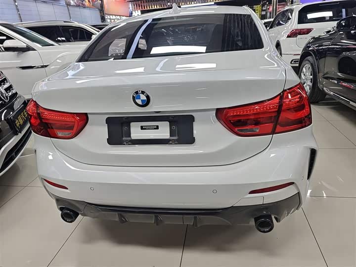 Фото 6 - BMW 1 Series