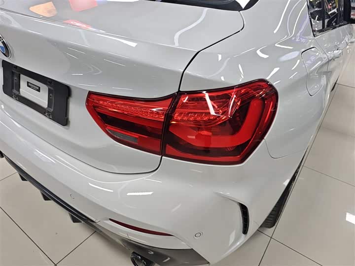 Фото 8 - BMW 1 Series