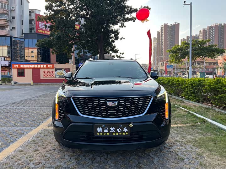 Фото 2 - Cadillac XT4