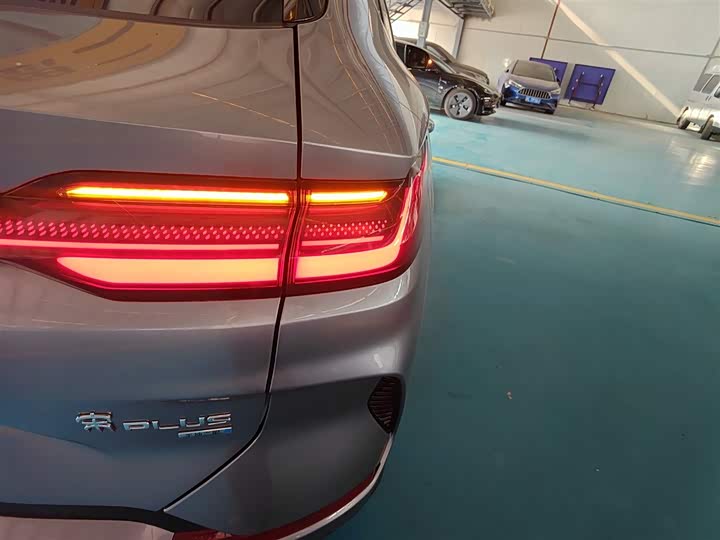 Фото 8 - BYD Song Plus Hybrid/EV