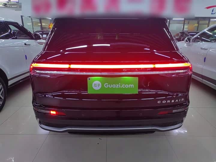 Фото 6 - Lincoln Corsair