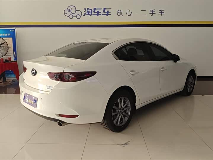Фото 3 - Mazda 3 (Axela)