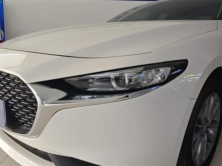 Фото 5 - Mazda 3 (Axela)