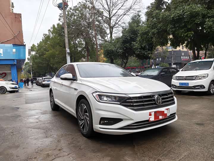 Фото 2 - Volkswagen Sagitar L