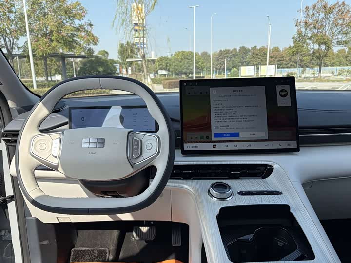 Фото 5 - Geely Galaxy E5