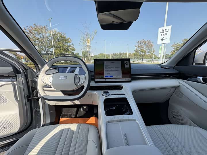 Фото 9 - Geely Galaxy E5