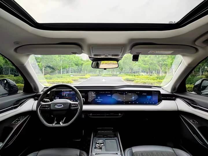 Фото 9 - Ford Mondeo