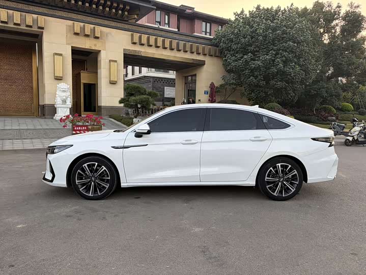 Фото 4 - Chery Arrizo 8