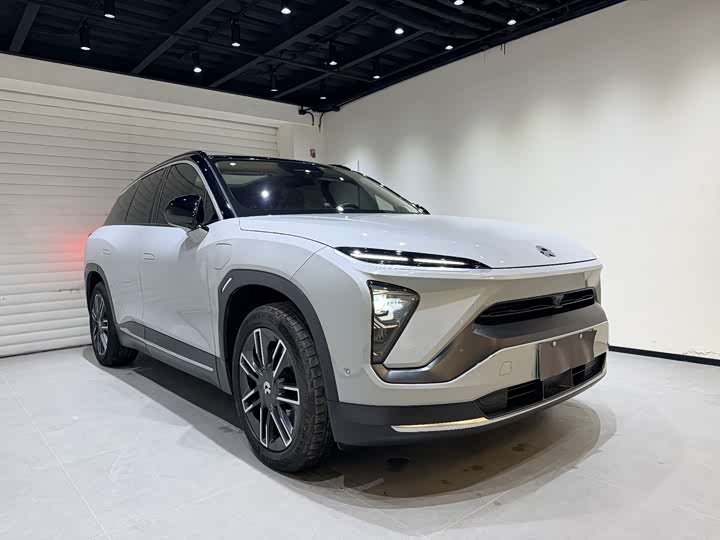 Фото 3 - Nio ES6