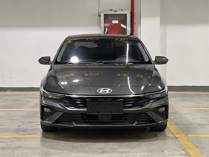 Фото 2 - Hyundai Elantra N line