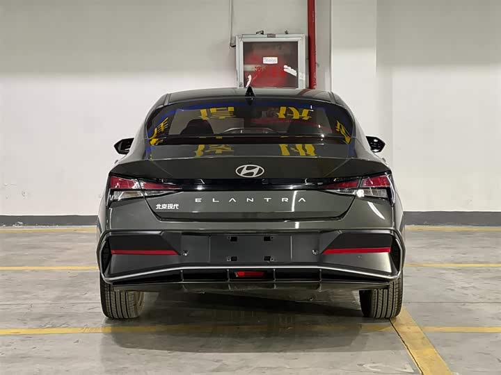Фото 6 - Hyundai Elantra N line