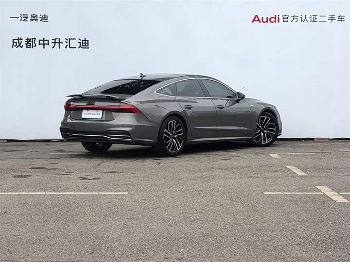 Фото 4 - Audi A7