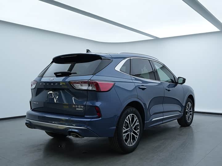 Фото 4 - Ford Escape