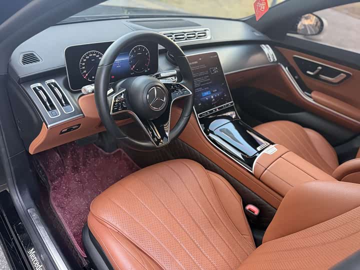 Фото 5 - Mercedes-Benz S-Class
