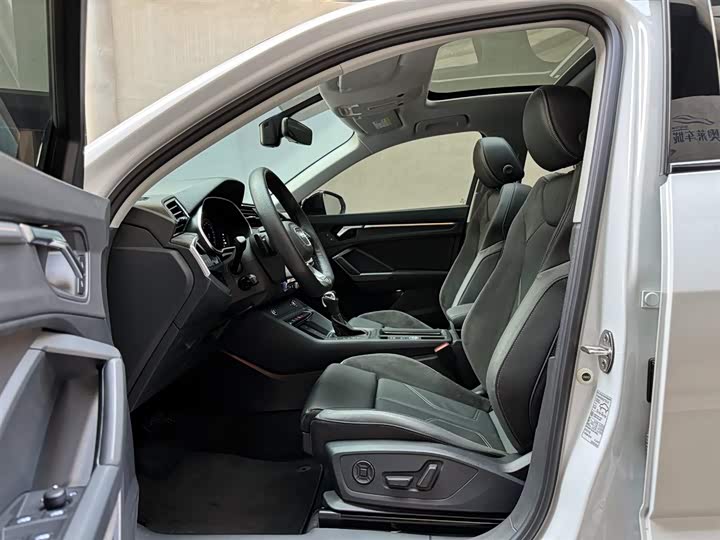 Фото 9 - Audi Q3 Sportback