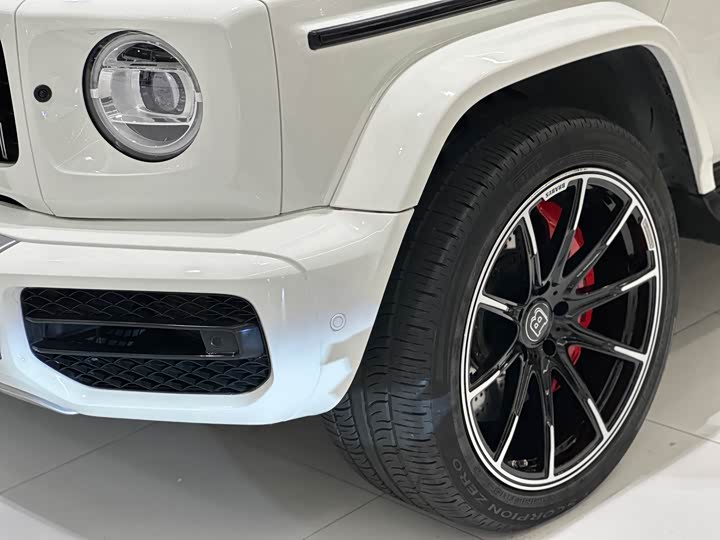 Фото 6 - Mercedes-Benz G-Class