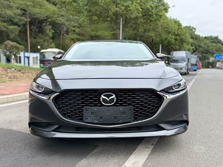 Фото 2 - Mazda 3 (Axela)