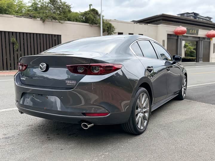 Фото 9 - Mazda 3 (Axela)