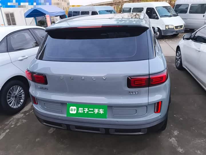 Фото 6 - Geely Icon