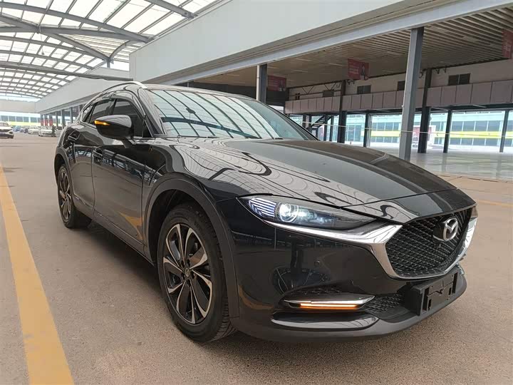 Фото 4 - Mazda CX-4