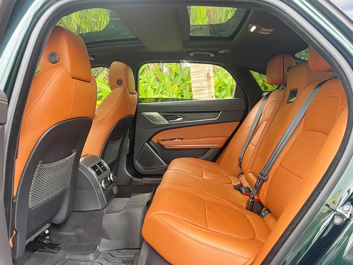 Фото 7 - Jaguar XF L