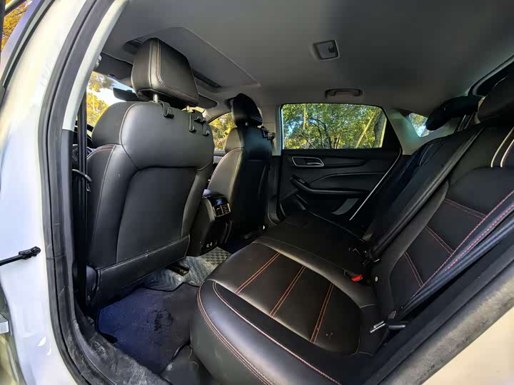 Фото 6 - MG Motor 6