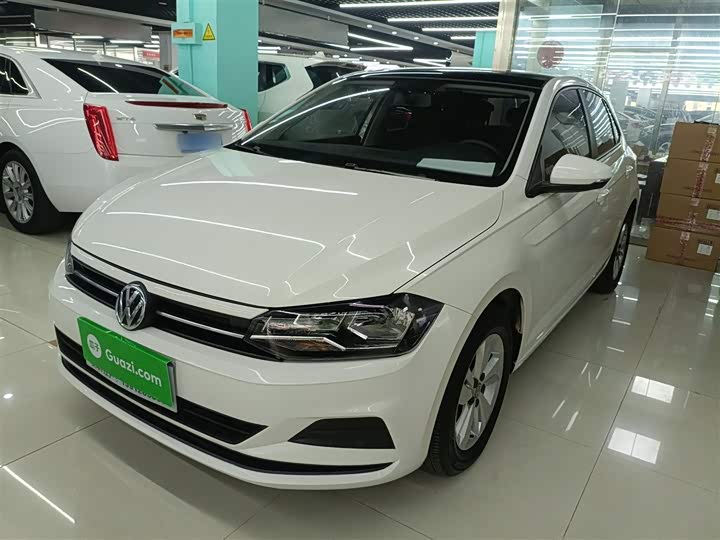 Фото 1 - Volkswagen Polo