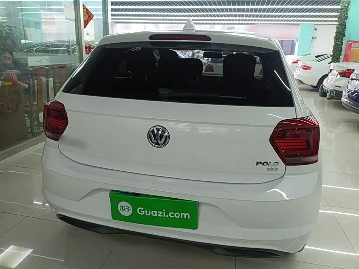 Фото 6 - Volkswagen Polo